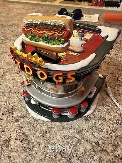 Dept 56 Franky's Hot Dogs 2006 Lighted Porcelain Building Snow Village! Mib