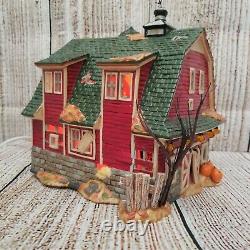 Dept 56 Halloween Haunted Barn Eerie Sounds/Light Works, Retired 2001 56.55060