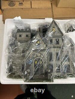 Dept 56 Hot Properties Village 2019 DC COMICS WAYNE MANOR 6002318 BATMAN. NEW