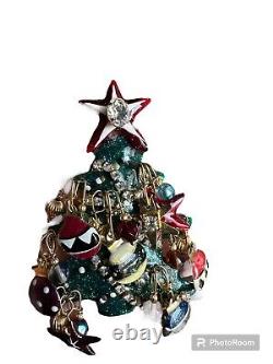 Discontinued lunch at the ritz christmas tree? Brooch Pin
