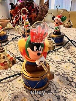 Disney Mickey's Marching Band Mr. Christmas from 1992 8 Musicians withbox