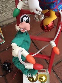 Disney Mickey's Mouse Tree Trimmers Animated Mechanical Large Display Vintage