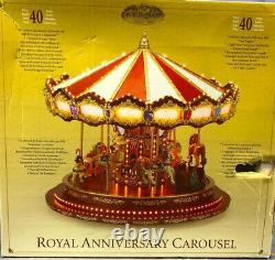 EUC withBox Mr. Christmas Royal Anniversary Gold Label Carousel 40 songs, Lights