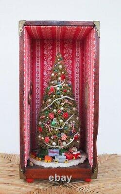 EXTREMELY RARE Antique German Diorama Shadow Box Christmas Tree Set Up