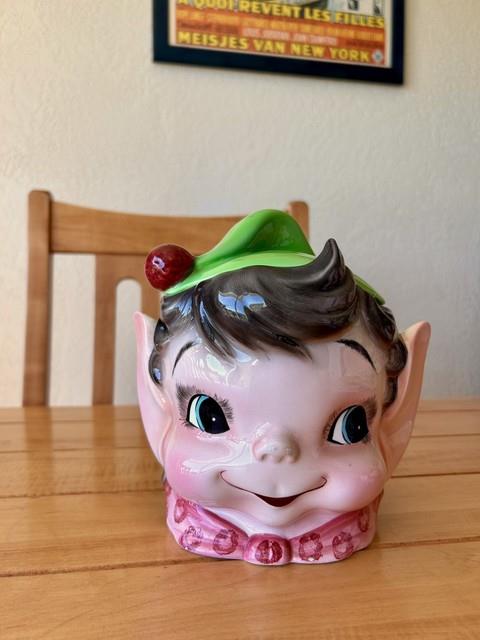 Elf Cookie Jar Esd Made In Japan Christmas Vintage 1960's Pixie Hand Painted