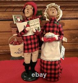 Extremely RARE Byers Choice 1998 Apple Harvest Couple The Paper Store Exclusive