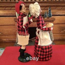 Extremely RARE Byers Choice 1998 Apple Harvest Couple The Paper Store Exclusive