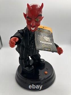 Gemmy Grave Raver Devil animated Plays This is Why I'm Hot 2010 VIDEO NWT