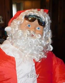 Gemmy Holiday Living Airblown Inflatable Santa on Motorcycle Lawn Decoration