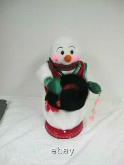 Gemmy Spinning Snowflake Snowman Snow Miser Red Vest