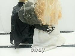 Ghoul Newly Deads Bride & Groom Skeletons Light Up Move Sing I Got You Babe