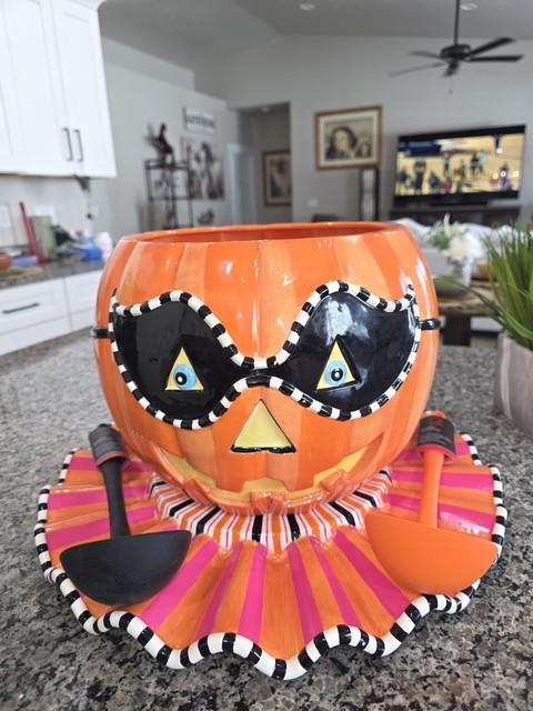Glitterville Punchie Punch Bowl Jack-o-lantern Halloween Pumpkin Department 56