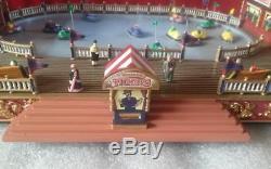 Gold Label BUMP AND GO World's Fair Animated Race Cars + Box Mr. Christmas