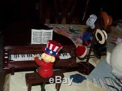 Gold Label Teddy Takes Requests with Baby Grand Piano Music Box MR. CHRISTMAS