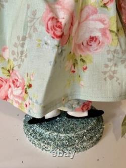 Grimitives Kaf Foley Grimm Pink EASTER BUNNY RABBIT Cape Cod Folk Art