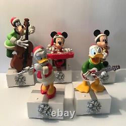 Hallmark Disney Wireless Band Mickey Minnie Goofy Donald Daisy See Video
