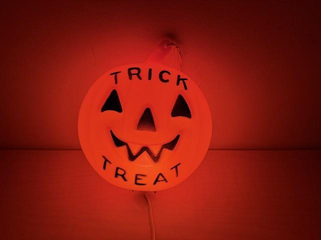Halloween 1980s Trick Treat Hanging Lighted Blowmold Pumpkin Jol Empire Plastics