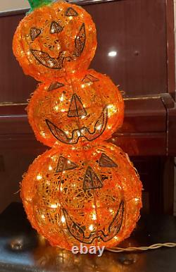 Halloween Spun Spaghetti Plastic Pumpkin Jack o Lantern Lights Up stack of 3