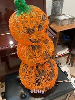 Halloween Spun Spaghetti Plastic Pumpkin Jack o Lantern Lights Up stack of 3