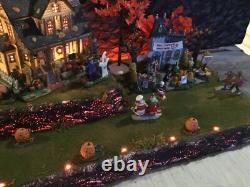 Halloween village display platform W Led Lights For Dept 56 Lemax Spooky Town Halloween village display platform W Led Lights For Dept 56 Lemax Spooky Town