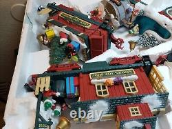 Holiday Express Animated Electric Train Set 385S, New Bright 2005, Tested