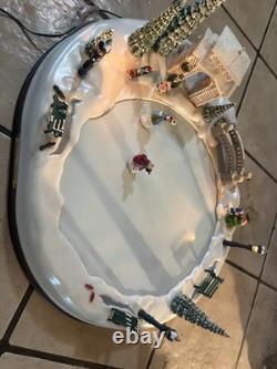 Holiday Skaters Skating Pond Lights Music Box WORKS Complete With Manual