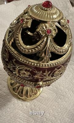 Home Accents Musical Christmas Egg