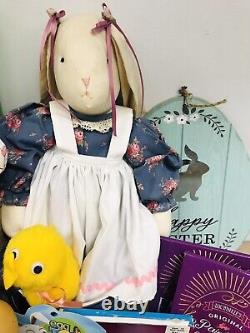 Huge Vintage Modern Easter Holiday Decor Lot Bunnies Eggs Table Decor & More