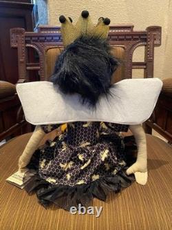 Joe Spencer Gathered Traditions Buzzy & Betty Bee Couple New for 2026