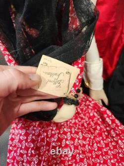 Joe Spencer Gathered Traditions The Count Vampire and Countess Halloween Dolls