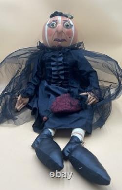 Joe Spencer Halloween Gathered Traditions Quintessa Witch Large 42 Art Doll