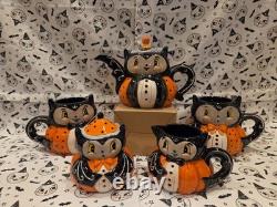 Johanna Parker Bat Serving Set Teapot, Creamer, Sugar and two Latte Mugs NEW