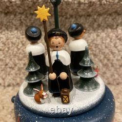 Kathe Wohlfahrt Carolers Music Box Multicolor Christmas Decoration VERY RARE Kathe Wohlfahrt Carolers Music Box Multicolor Christmas Decoration VERY RARE
