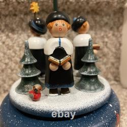 Kathe Wohlfahrt Carolers Music Box Multicolor Christmas Decoration VERY RARE Kathe Wohlfahrt Carolers Music Box Multicolor Christmas Decoration VERY RARE