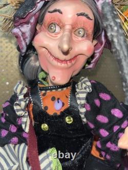 Katherine's Collection Disturbing Delights Halloween Witch Shelf Sitter 2009 19