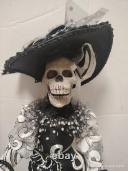 Katherine's collection halloween/Dia De Los Muerlos blk/white/skeleton couple