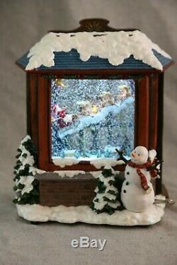 Kirkland Signature XMAS Santa Sleigh Windowpane SnowGlobe WaterGlobe Light Music