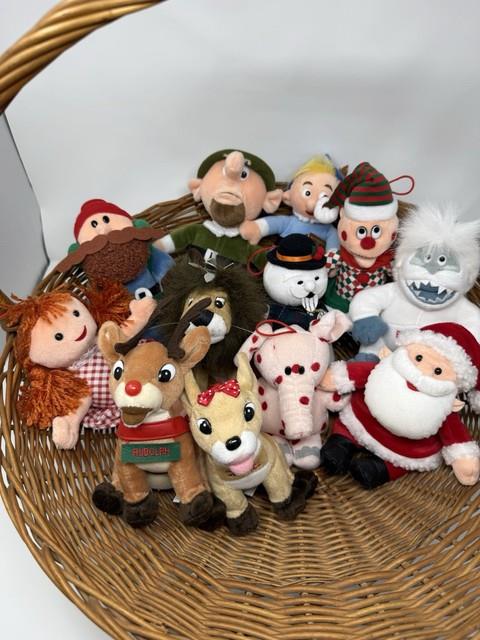 Land Of The Misfit Toys Rudolf Plush Doll Cvs Toys Manufactured 2000 Lot Of 12