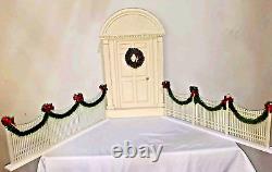 Large Vintage Byers Choice LTD The Carolers Front Door Wreath 1992 With2 Fences