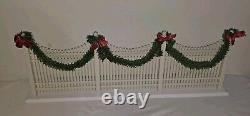 Large Vintage Byers Choice LTD The Carolers Front Door Wreath 1992 With2 Fences