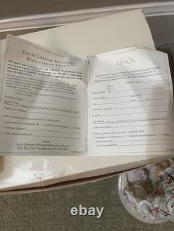 Lenox A Grinchy Christmas Eve Tree Sculpture Grinch & Max figurine. Mint