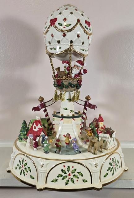 Lenox Holiday Balloon Ride Centerpiece #6336721