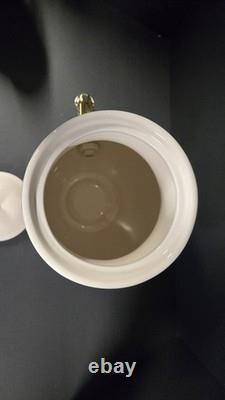 Lenox Holiday Beverage Dispenser Holly Ceramic Gold Spigot w Lid Box