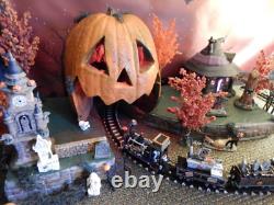 Lighted PUMPKIN Train Tunnel Display Platform Base for Dept 56 VIllage Display