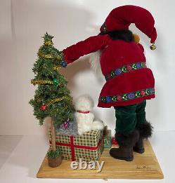 Lynn Haney 2000 Santa Christmas Morning Surprise #1090 Handmade and Signed