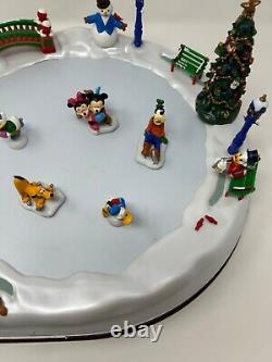 Mickey's Holiday Skaters with Christmas songs. Works