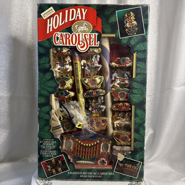 Mr Christmas 1992 Holiday Carousel Vintage Lighted & Musical