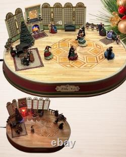 Mr. Christmas 1996 Holiday Waltz Musical Dancing Couples With50 Songs Working