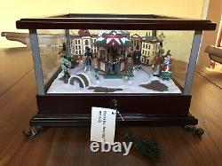 Mr Christmas Animated Illuminated Music Box with Rotating Skaters