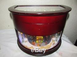 Mr Christmas Animated Music Box Symphony of Bells Ice Skaters WORKS